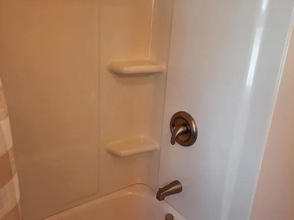 1308 Somerset Ave - Photo 3 of 14