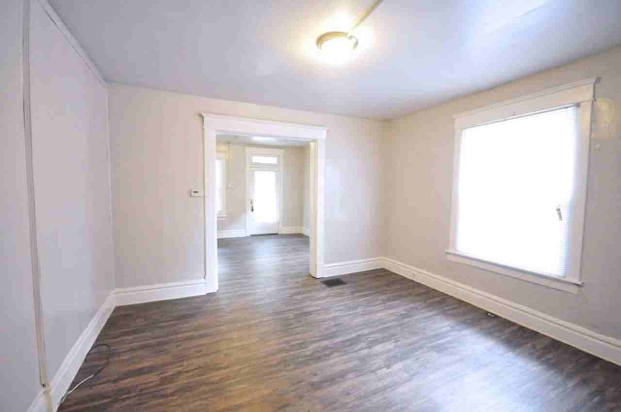 315 E 17th Ave - Photo 3 of 13