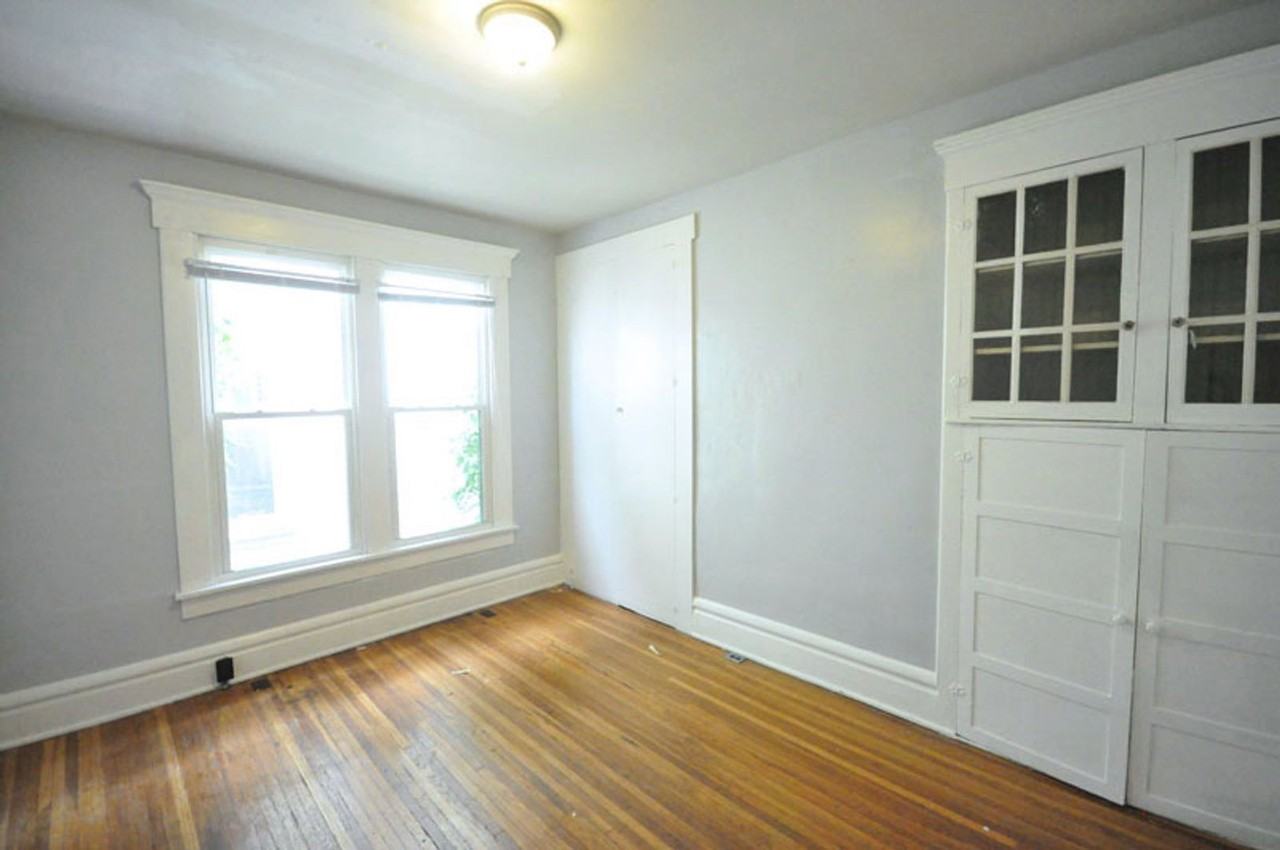 2203 Indiana Ave - Photo 4 of 21