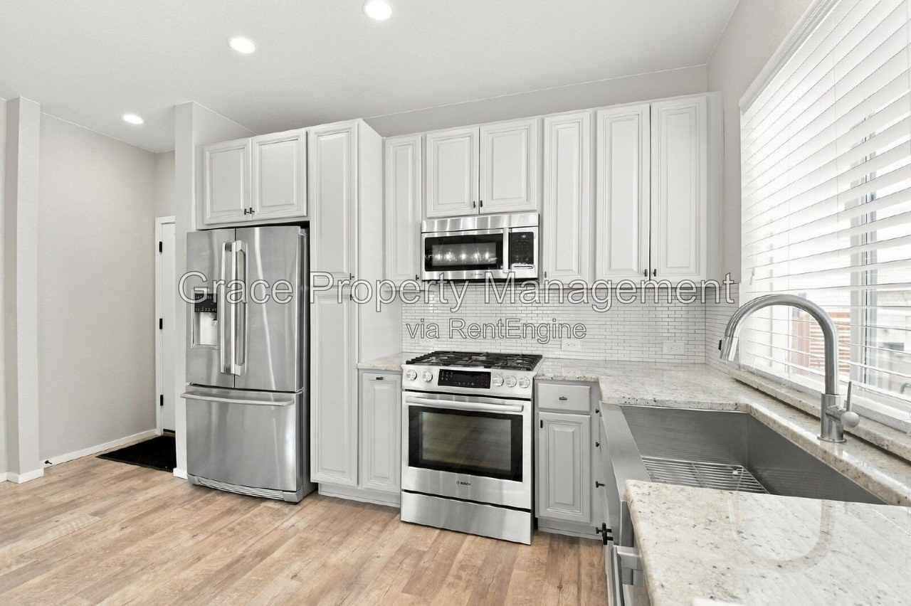 1658 W 66th Ave - Photo 4 of 24