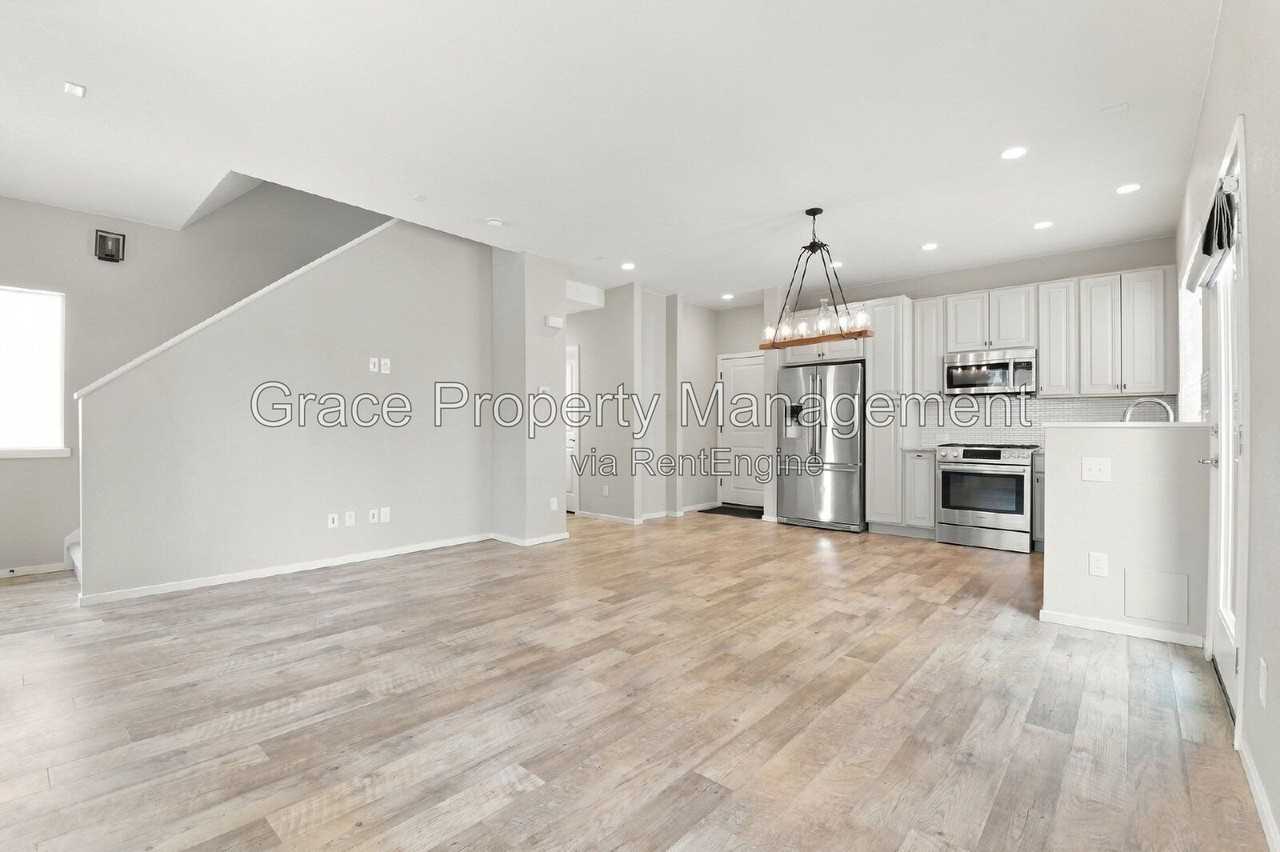 1658 W 66th Ave - Photo 5 of 24