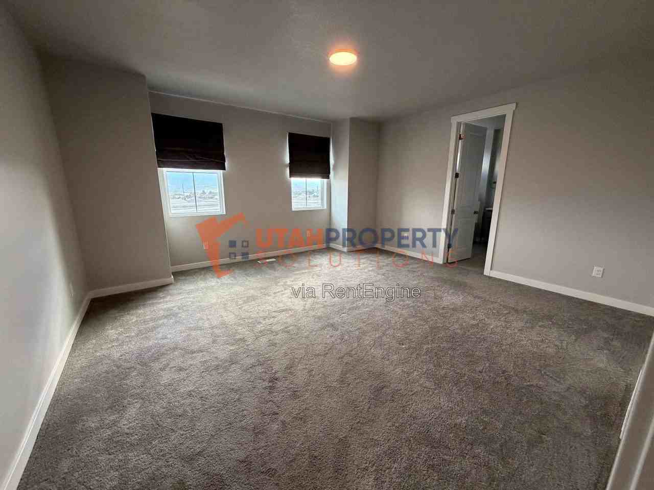 12927 S Twisted Oak Dr - Photo 7 of 17
