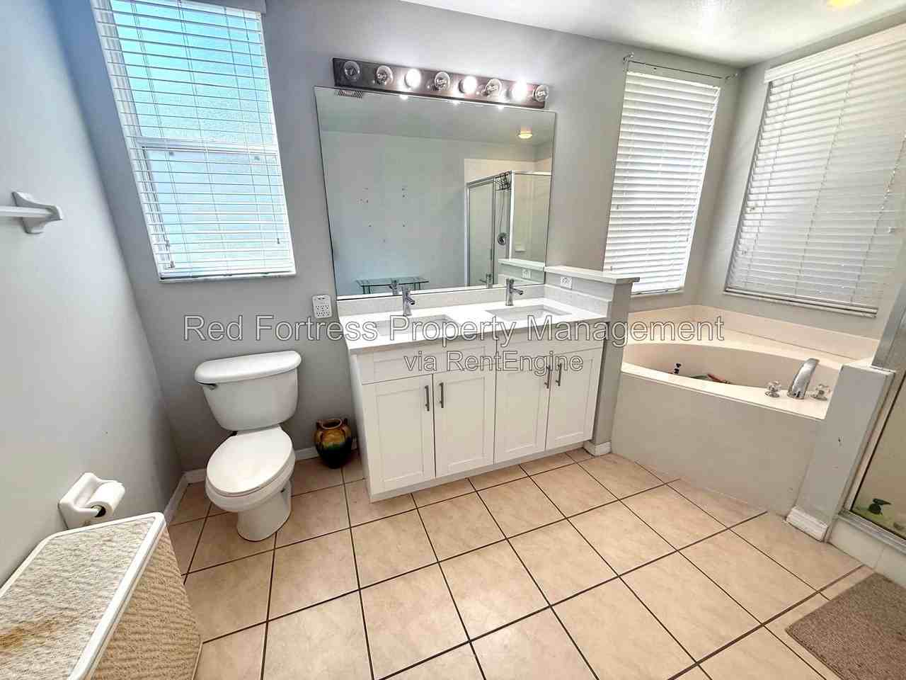 4231 Liron Ave #101 - Photo 5 of 17