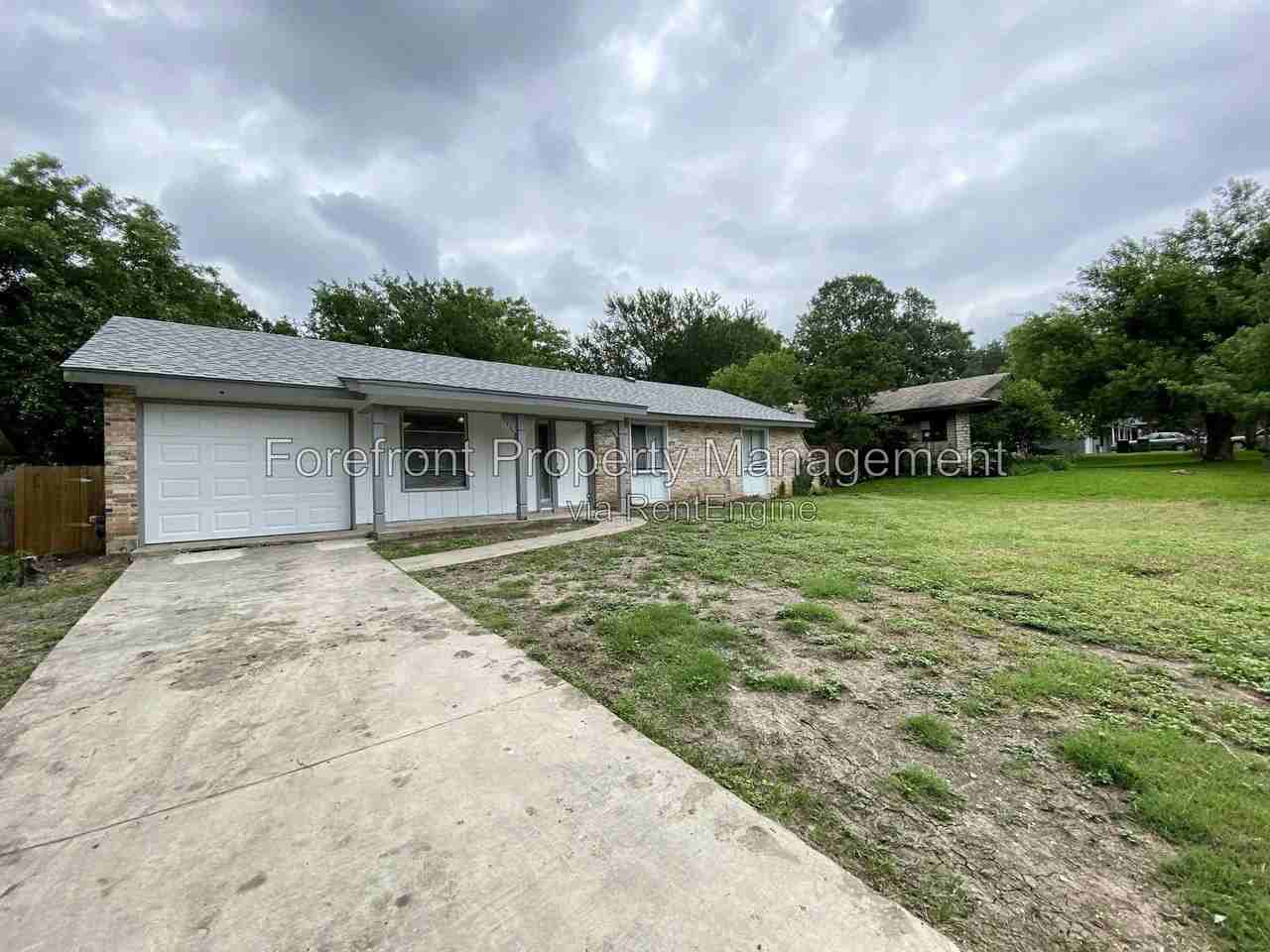 4331 Avenida Prima St - Photo 3 of 35