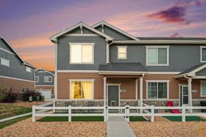 featured image of 305 Oriole Way