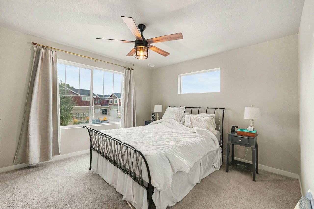 305 Oriole Way - Photo 6 of 13