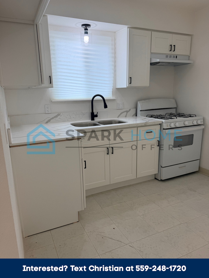 1902 Sheridan Street, Unit C - Photo 2 of 8
