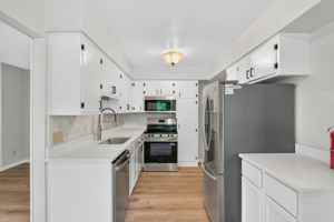 featured image of 1742 5th St