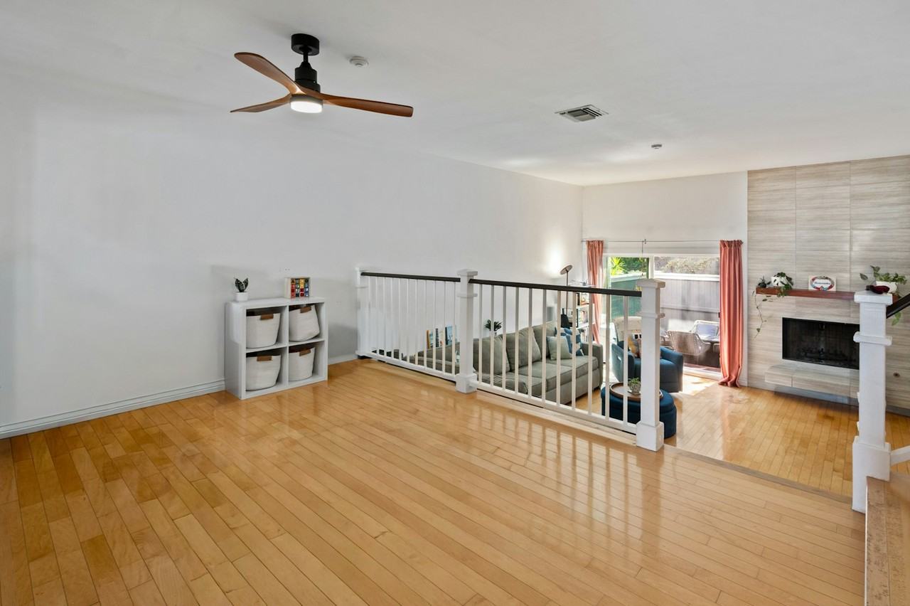 1916 Mathews Avenue, Unit F - Photo 6 of 36