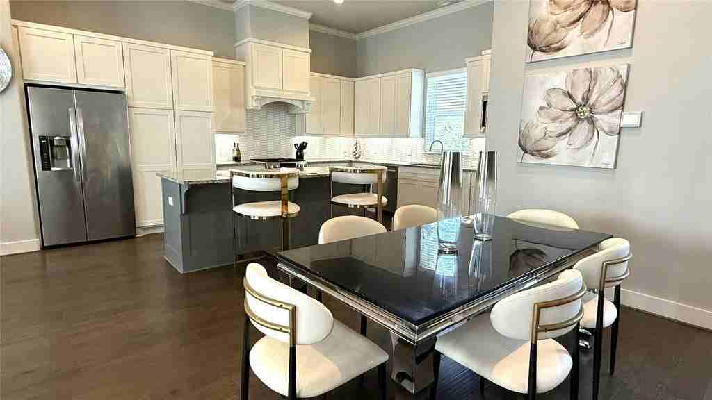 10926 Brookeshire Chase Lane - Photo 5 of 31