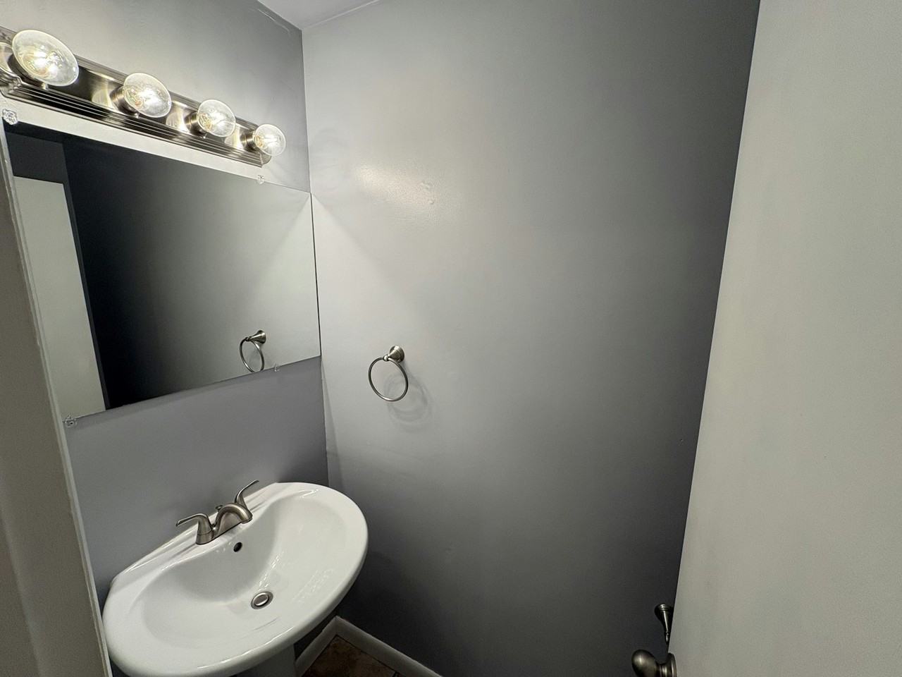 3561 Sierra Arch - Photo 5 of 30