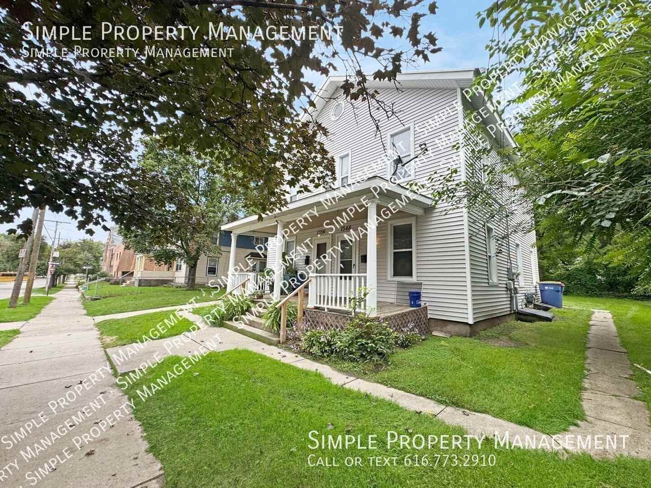 1548 Coit Ave Ne - Photo 2 of 12