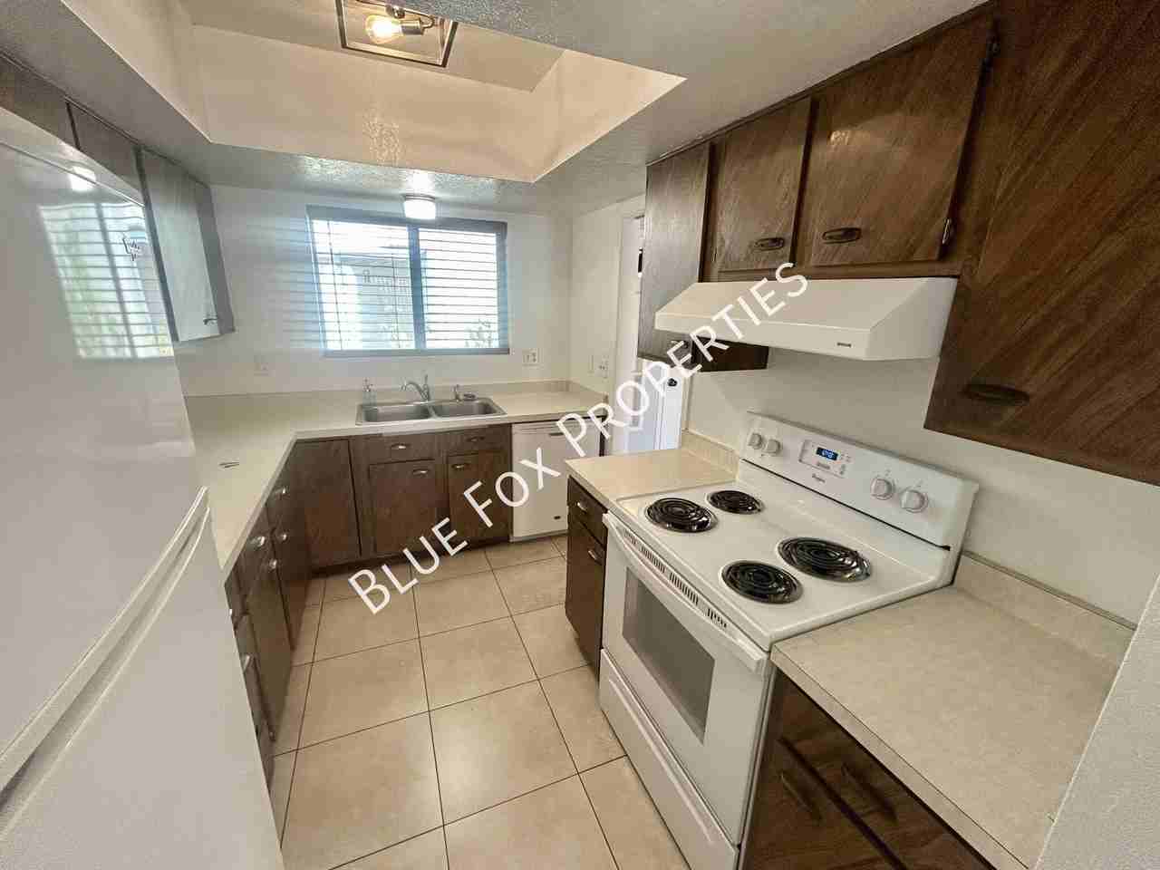 3456 N Richland Dr - Photo 6 of 23