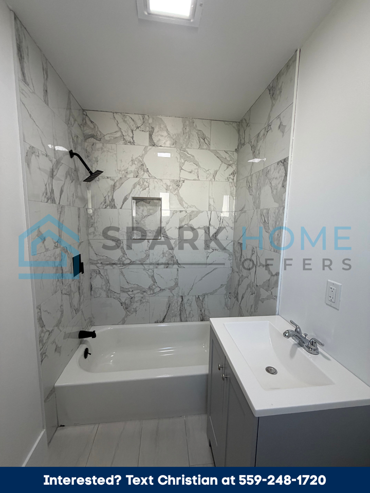 4126 East Burns Avenue - Photo 3 of 8