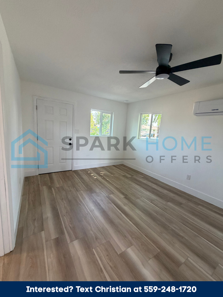 4126 East Burns Avenue - Photo 5 of 8