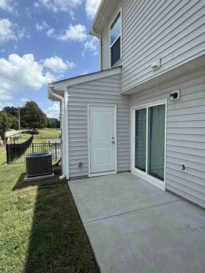 4101 Laurel Ridge Drive, Unit G - Photo 5 of 27