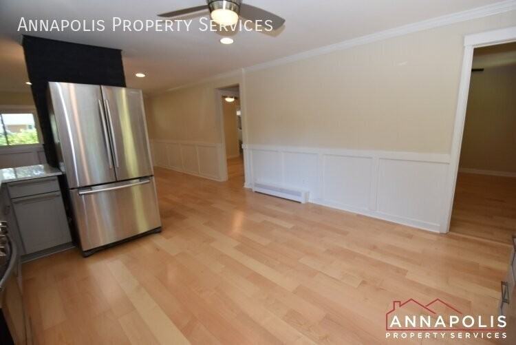 1204 Breitwert Ave - Photo 7 of 24