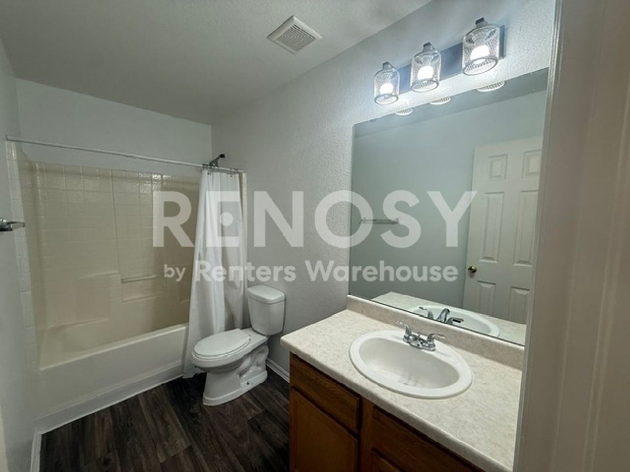 18969 E Linvale Pl - Photo 7 of 19