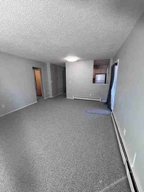 410 Mountain View Place, Unit C - Photo 4 of 9