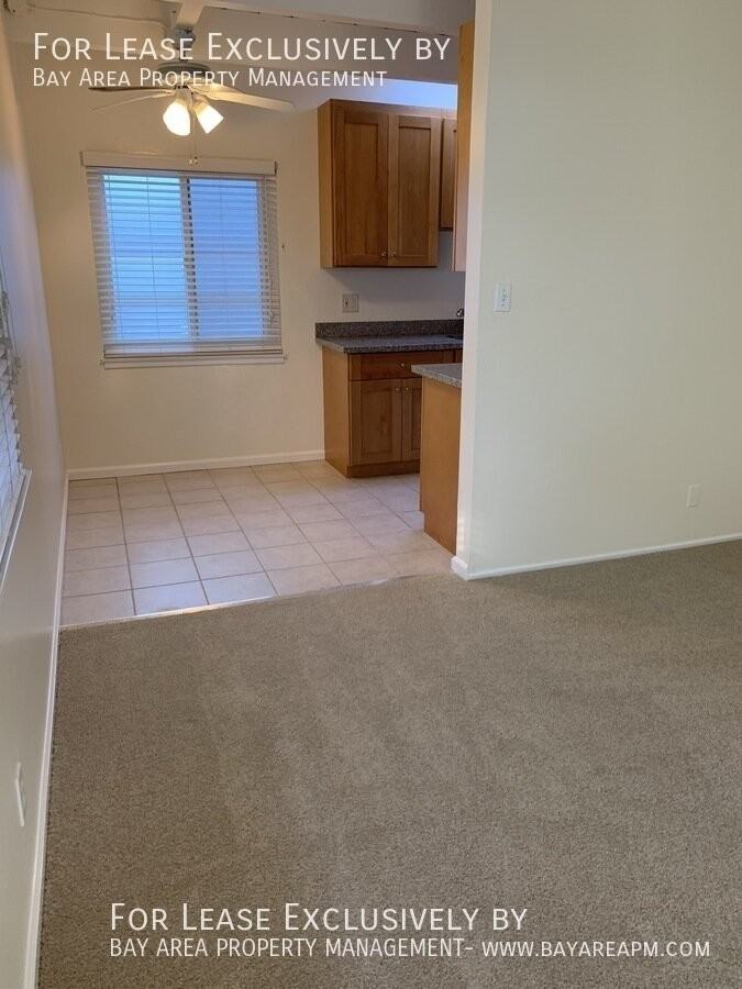 490 Laurel St #7 - Photo 4 of 8