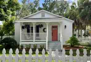 featured image of 215 E Voorhis Ave #C