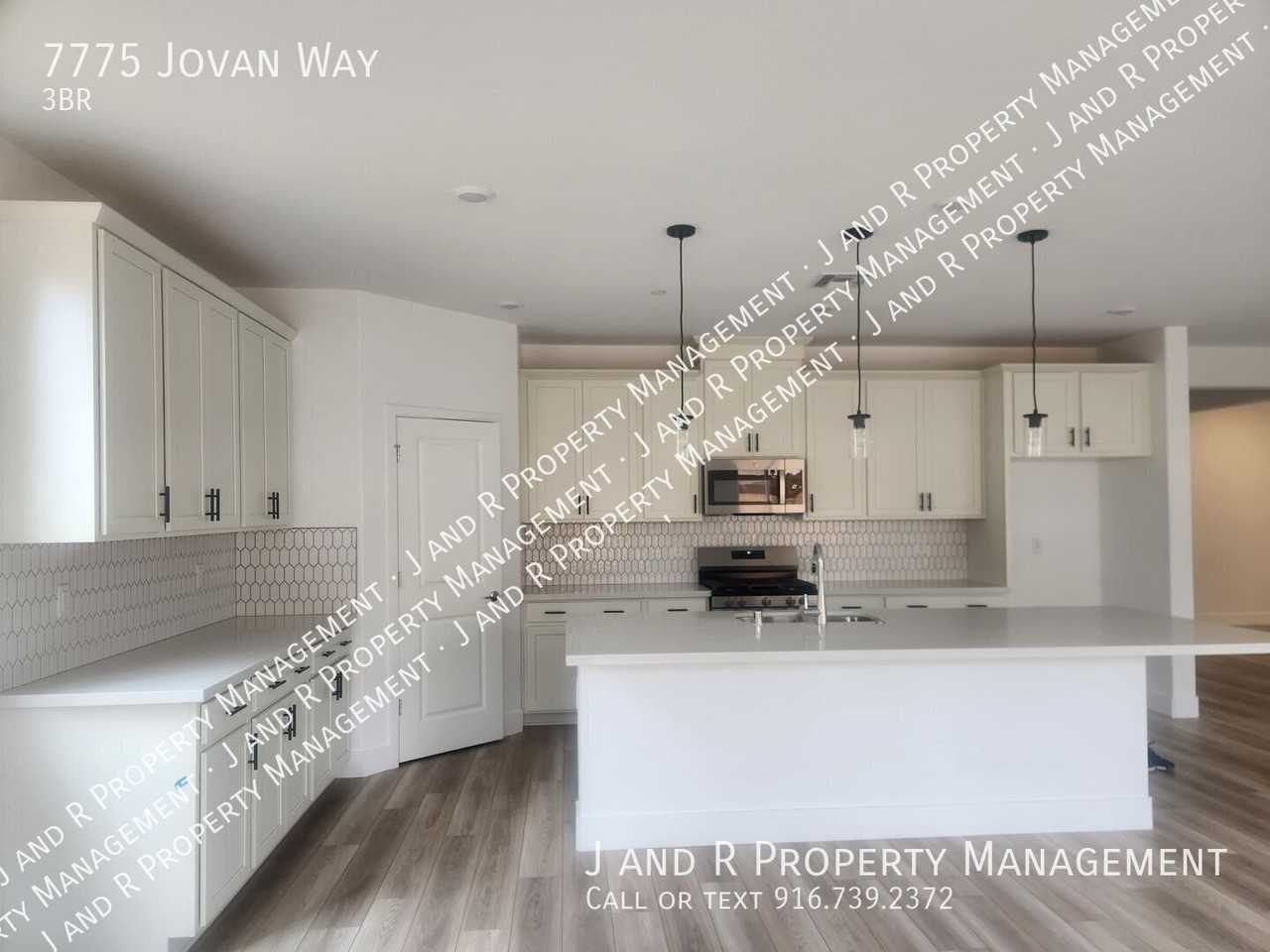 7775 Jovan Way - Photo 6 of 32