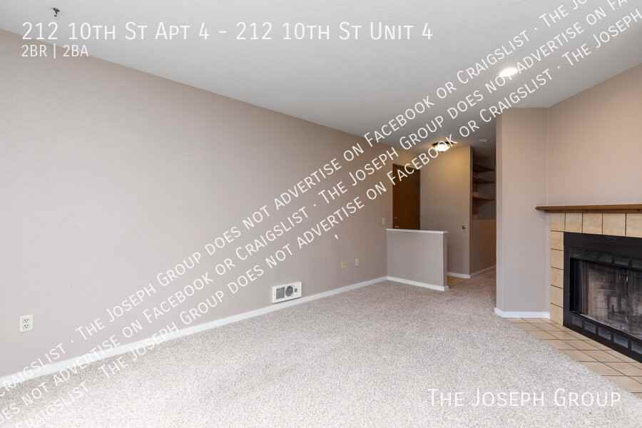 212 10th St Apt 4 - Photo 4 of 28