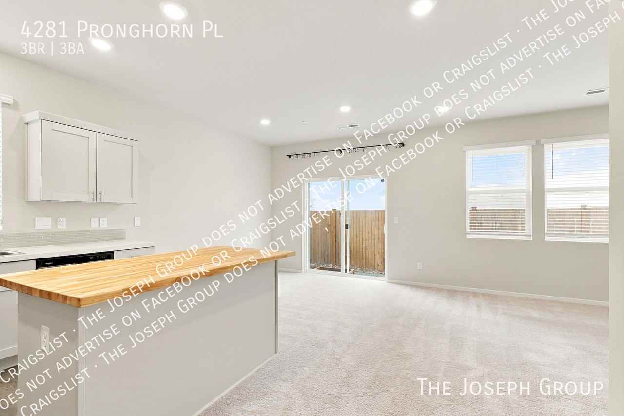 4281 Pronghorn Pl - Photo 4 of 32