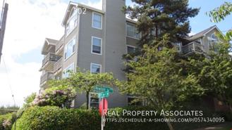467 Newton St #302 - Photo 1 of 1