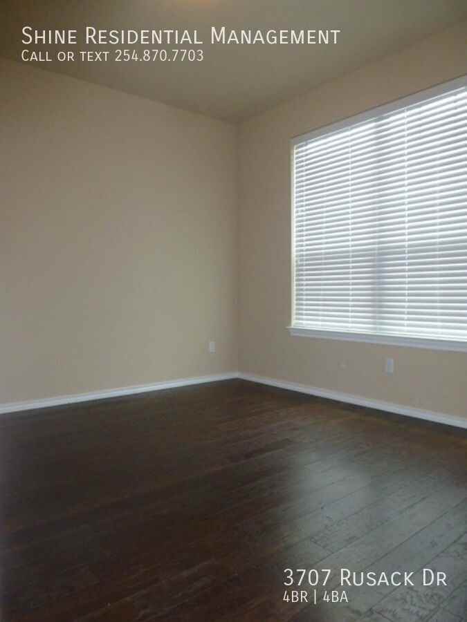 3707 Rusack Dr - Photo 2 of 36