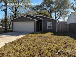 featured image of 1505 S 3rd St
