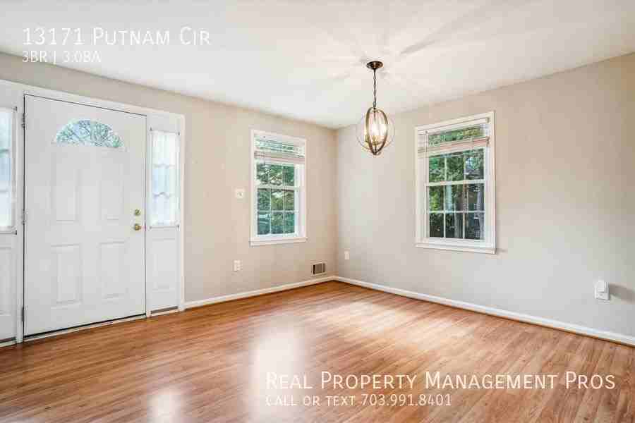 13171 Putnam Cir - Photo 4 of 20