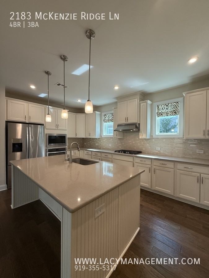 2183 Mckenzie Ridge Ln - Photo 3 of 25