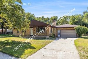 featured image of 158 Pershing Dr Ne