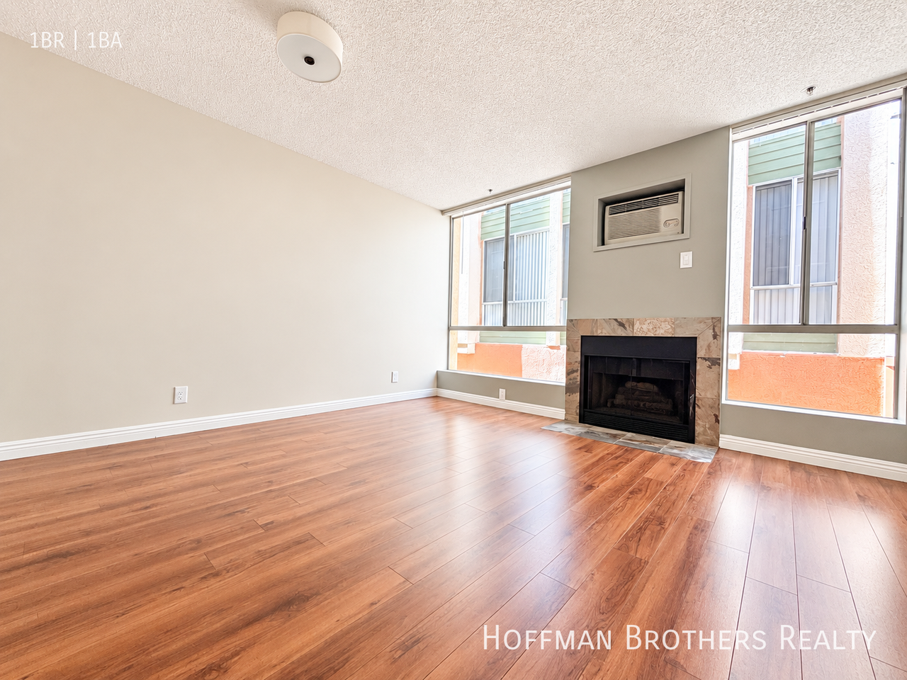 1225 N Cherokee Ave #104