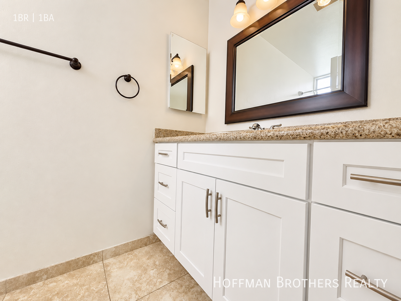 1225 N Cherokee Ave #104 - Photo 6 of 9