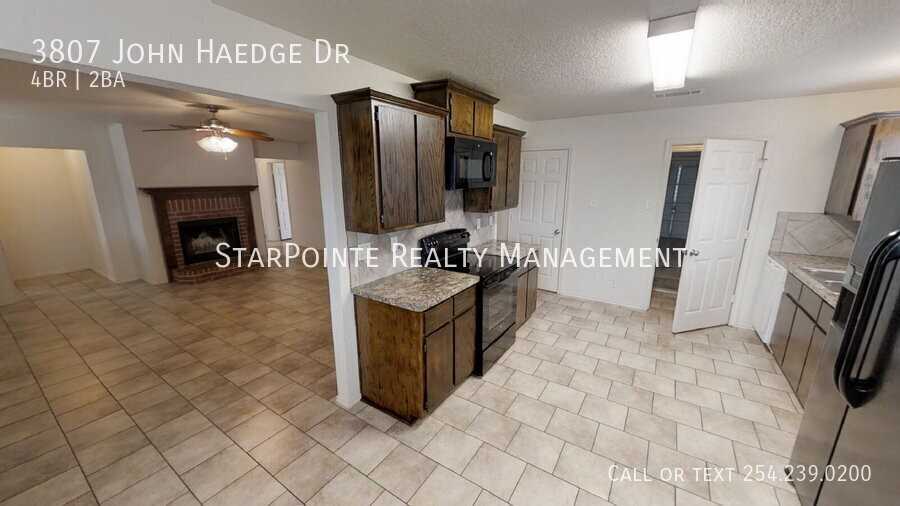 3807 John Haedge Dr - Photo 6 of 26