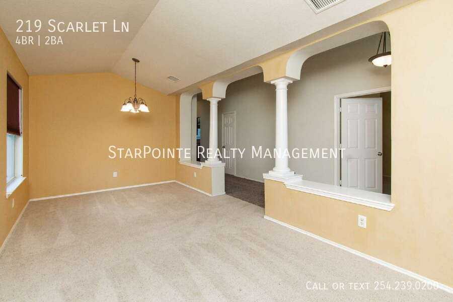 219 Scarlet Ln - Photo 2 of 27