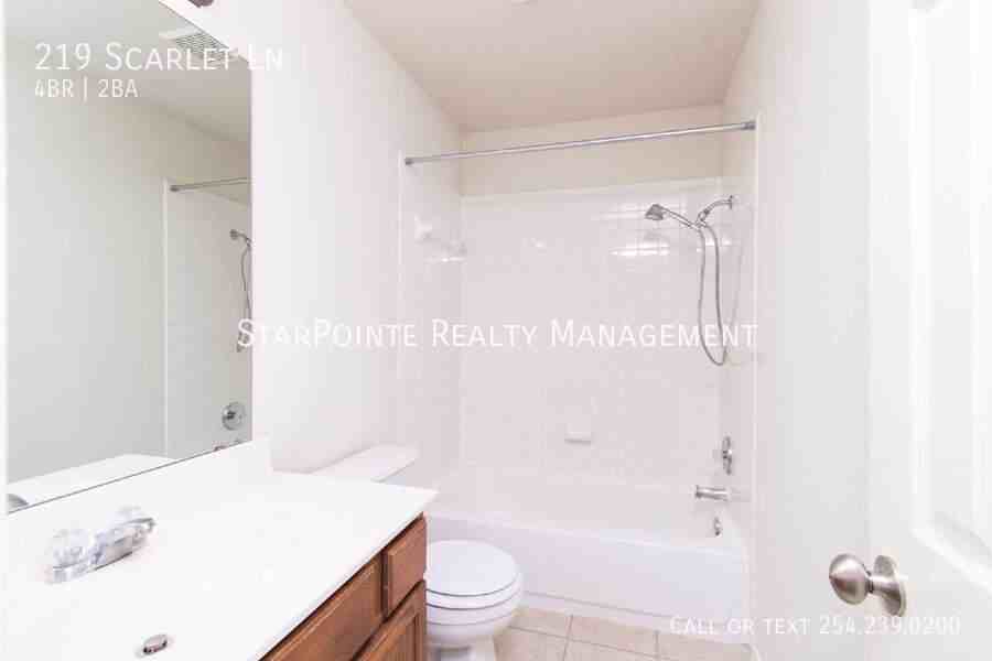 219 Scarlet Ln - Photo 7 of 27