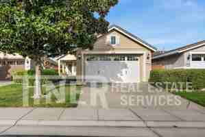 featured image of 7500 Abbey Cir