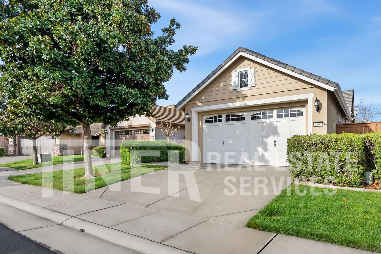 7500 Abbey Cir - Photo 6 of 23