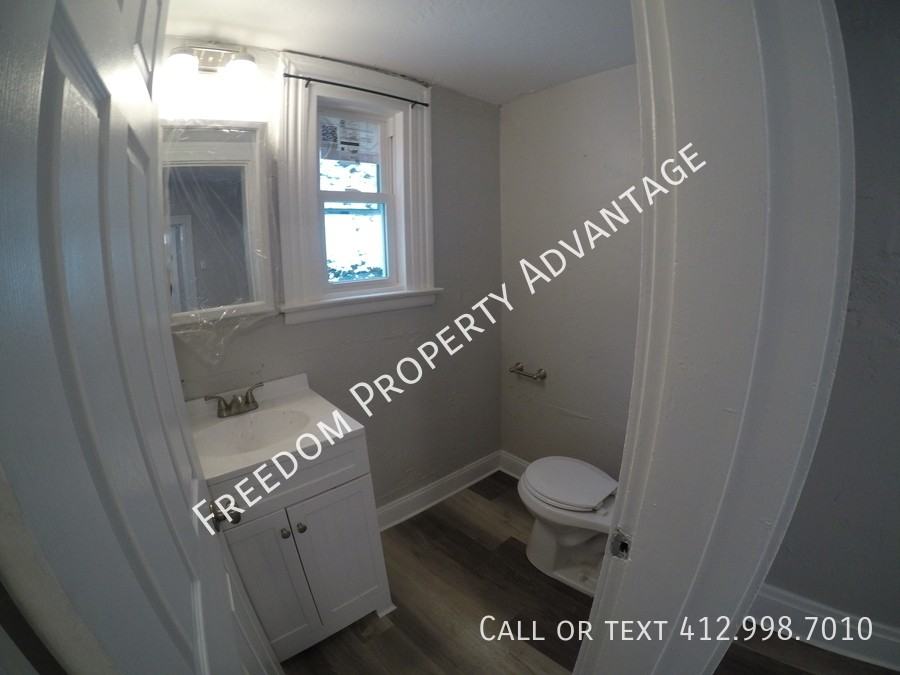 429 Elk St - Photo 6 of 15