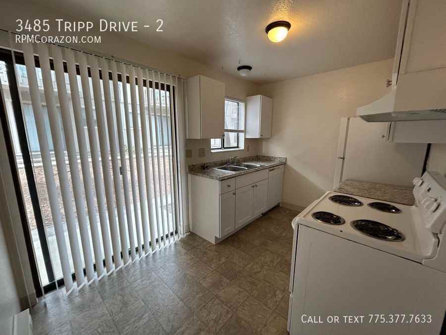 3485 Tripp Dr #2 - Photo 7 of 8