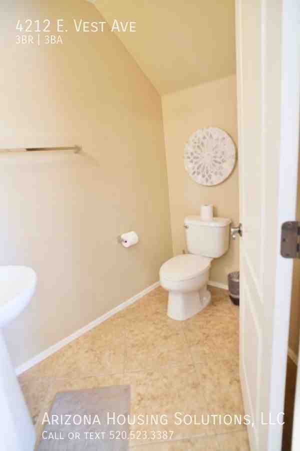 4212 E Vest Ave - Photo 6 of 35