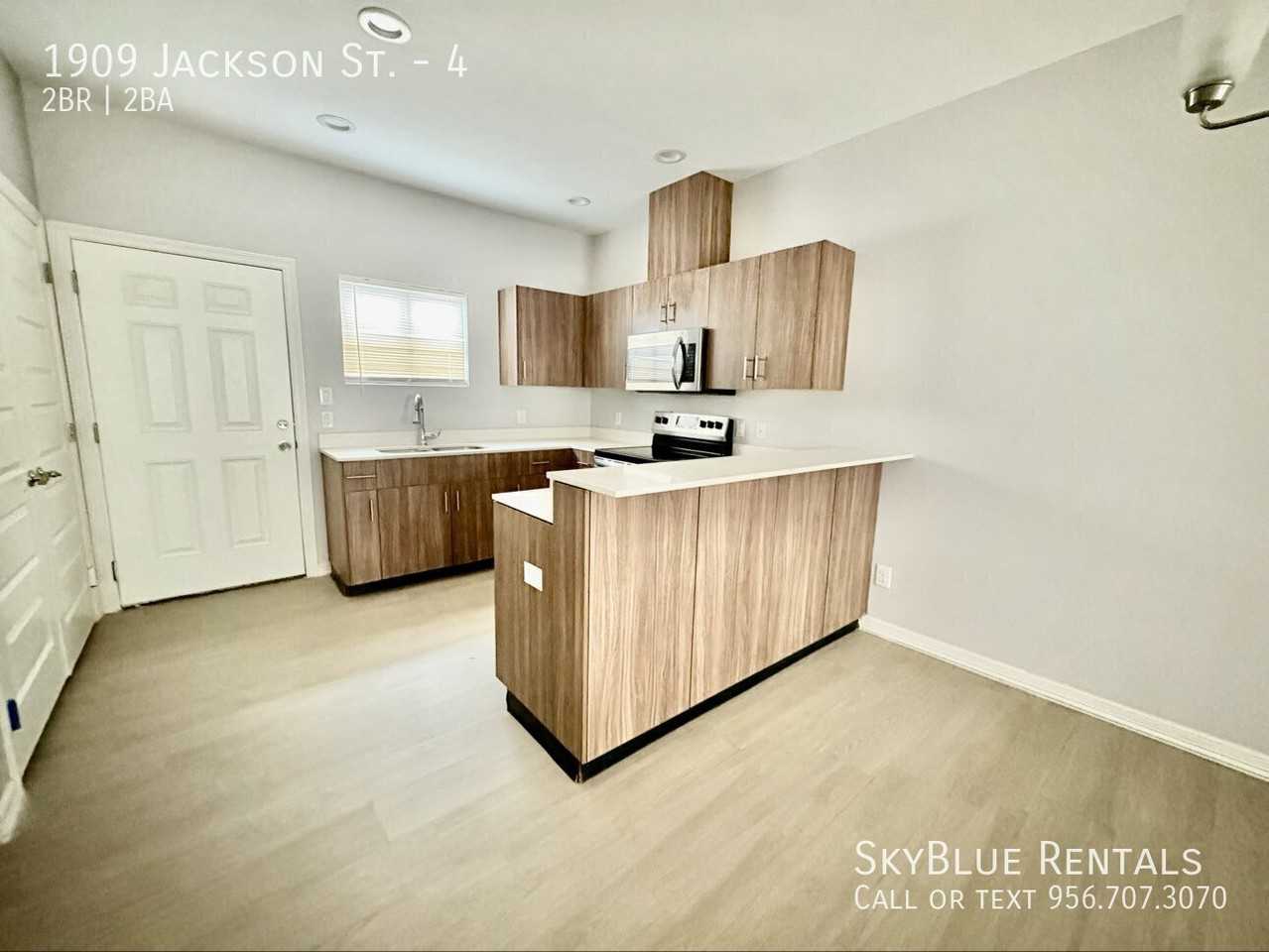 1909 Jackson St #4 - Photo 7 of 18