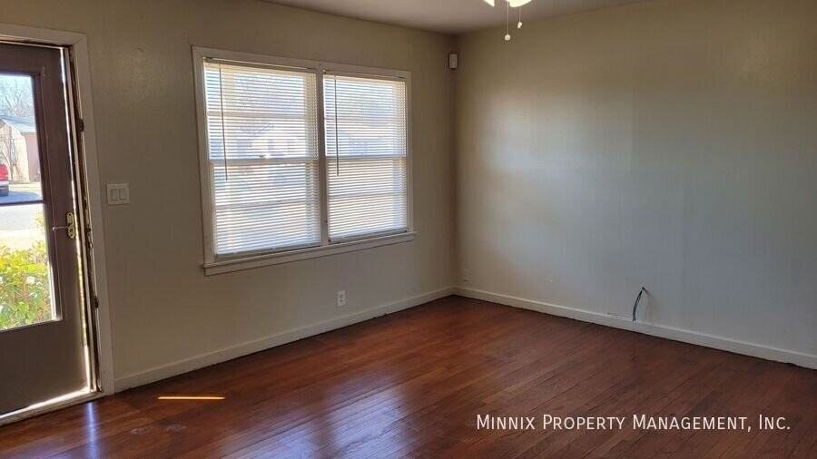 4914 41st St - Photo 7 of 24