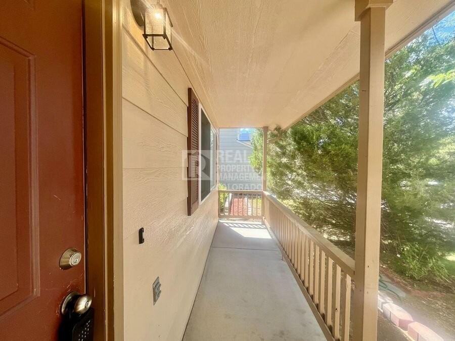 5246 E 128th Dr - Photo 2 of 24