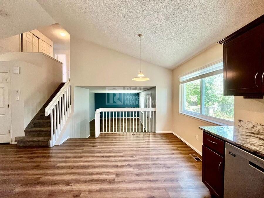 5246 E 128th Dr - Photo 5 of 24