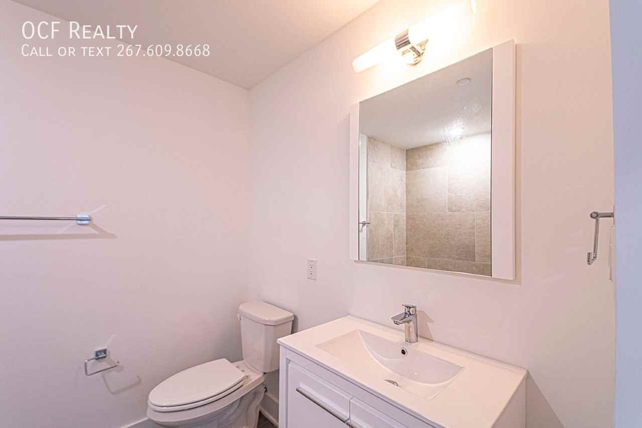 1245 Ridge Ave #301 - Photo 3 of 20