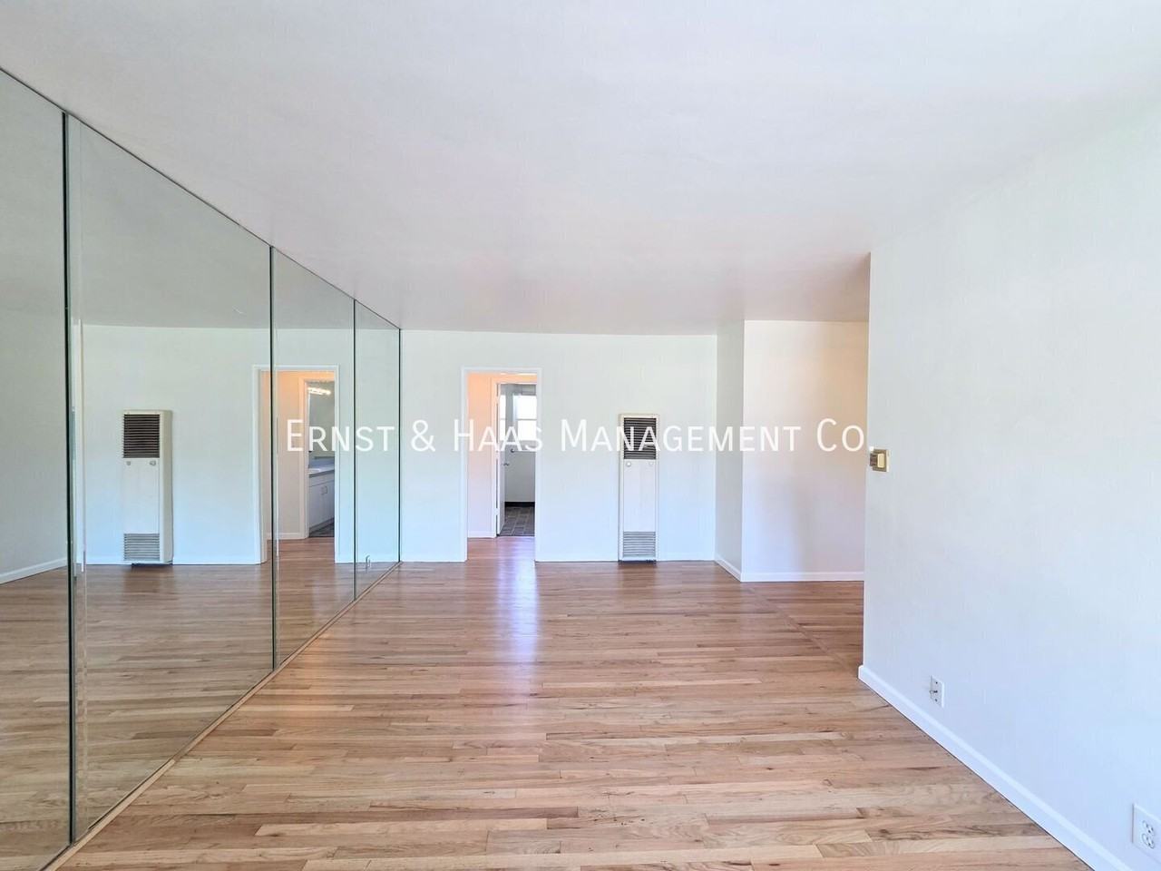 3130 E 2nd St #10 - Photo 4 of 19